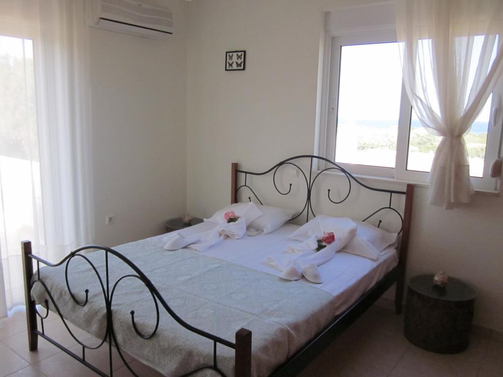 Sunshine Villa Ґеннаді Номер фото